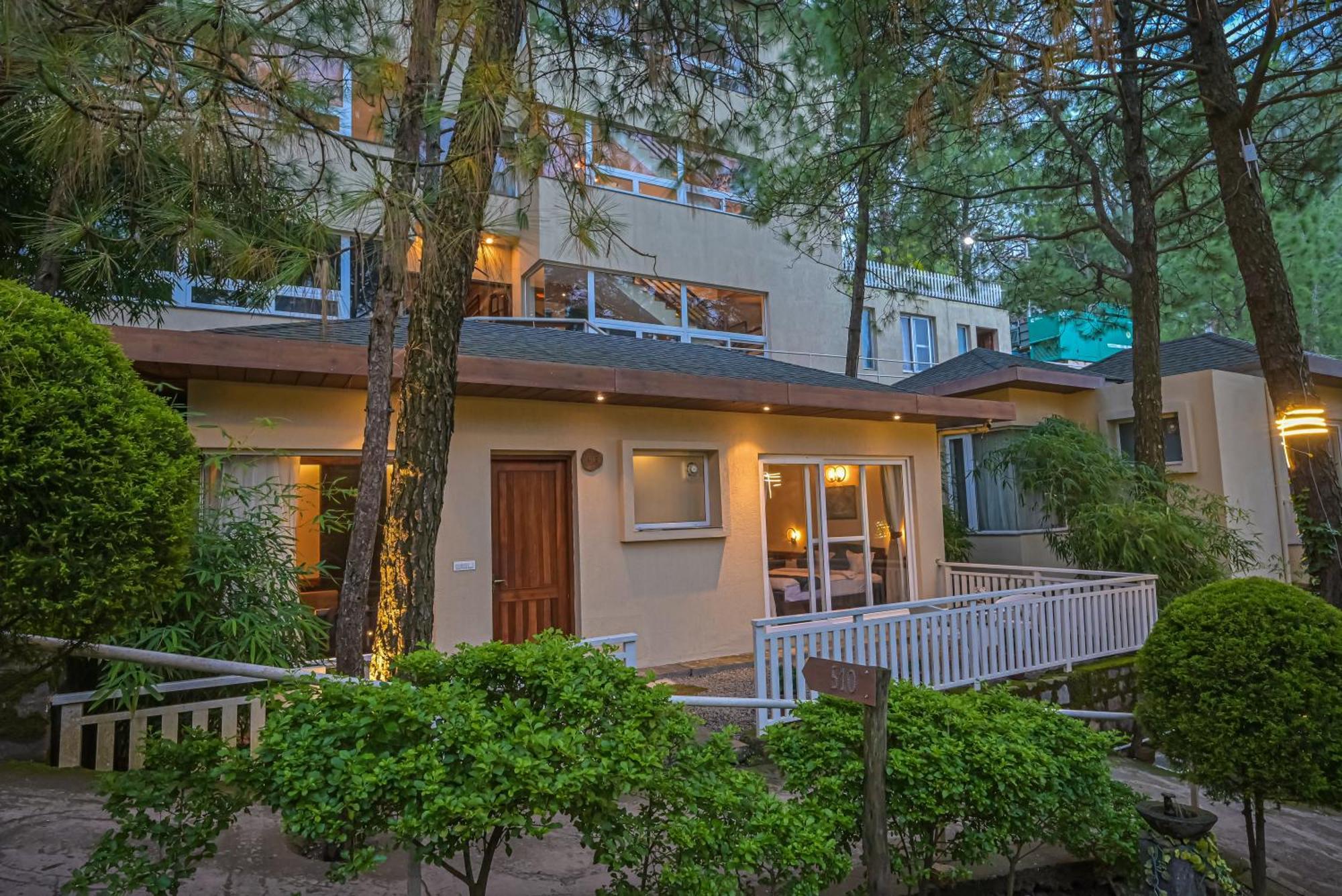 Jungle Lodge Resort Kasauli Oda fotoğraf