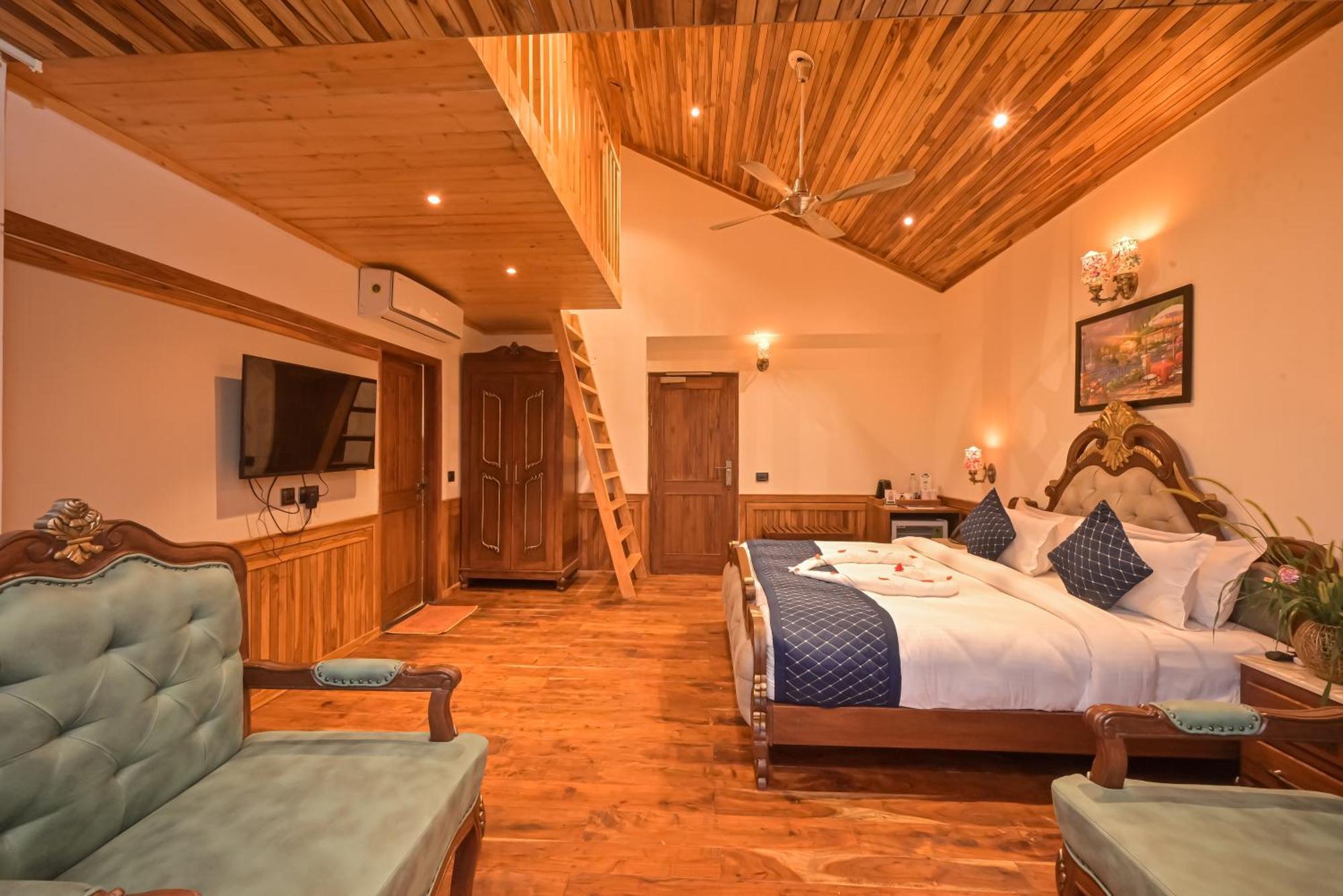Jungle Lodge Resort Kasauli Oda fotoğraf