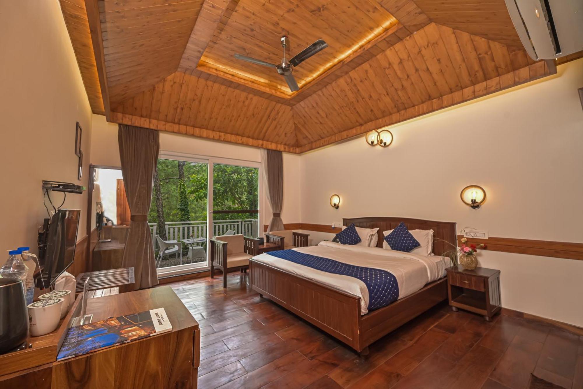 Jungle Lodge Resort Kasauli Oda fotoğraf